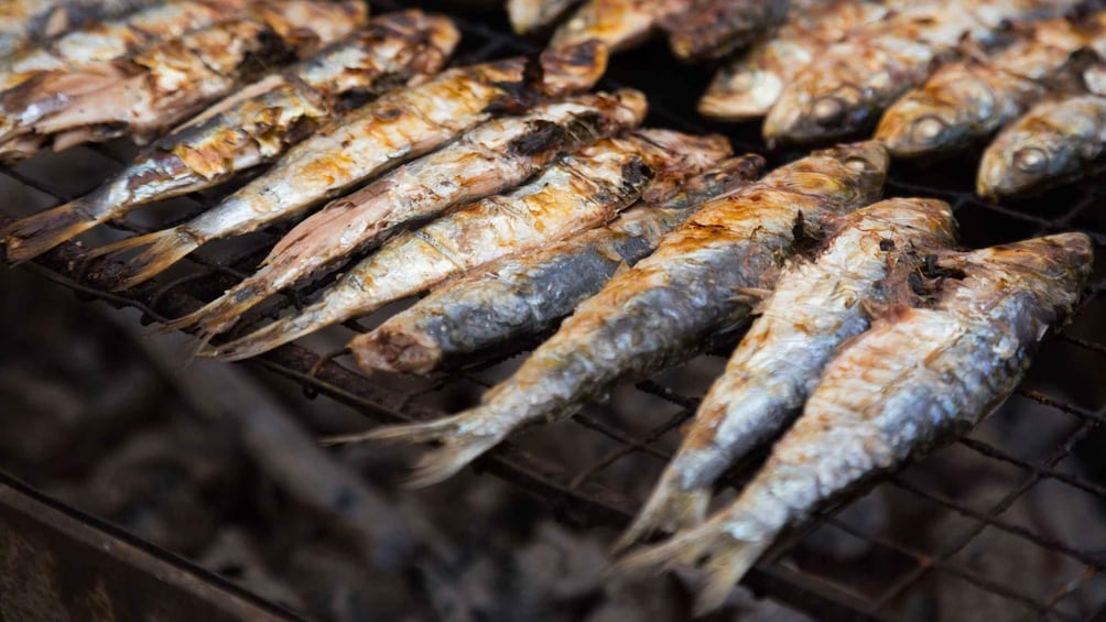 Grilled fish on a grill. 4