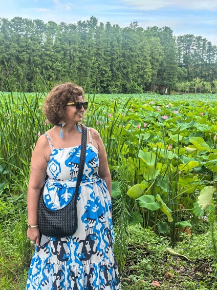 Picture 8 for Activity Wuhan: East Lake Moshan Lotus Garden Tour with Photos 4
