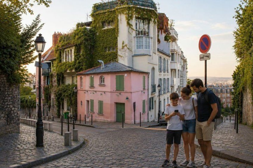 Paris Montmartre Scavenger Hunt and Self Guided Walking Tour 5