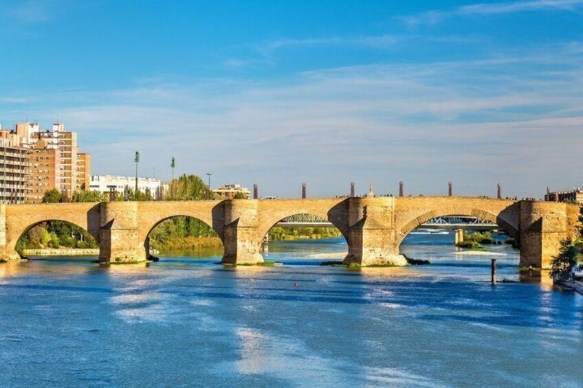 Zaragoza Scavenger Hunt and Highlights Self Guided Walking Tour 2