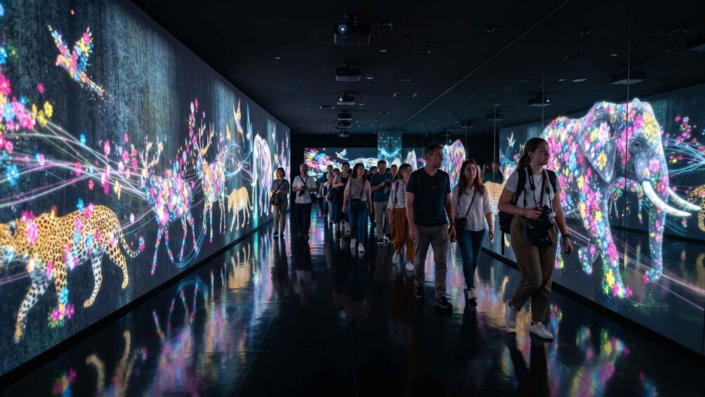 Picture 14 for Activity Kyoto: teamLab Biovortex, Kiyomizu-dera & Gion Tour 5