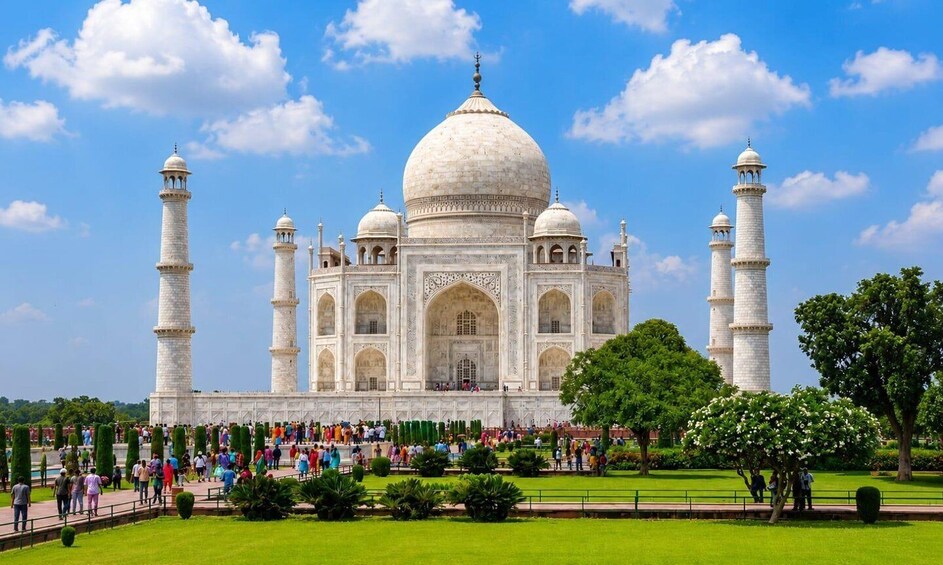 Picture 5 for Activity Agra: Moonlight Taj Mahal Tour from Yamuna River Side 1