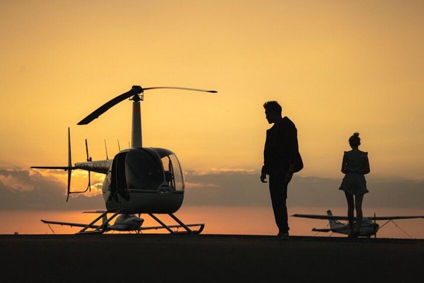 Private 60 Minutes Helicopter Tour in Honolulu 2