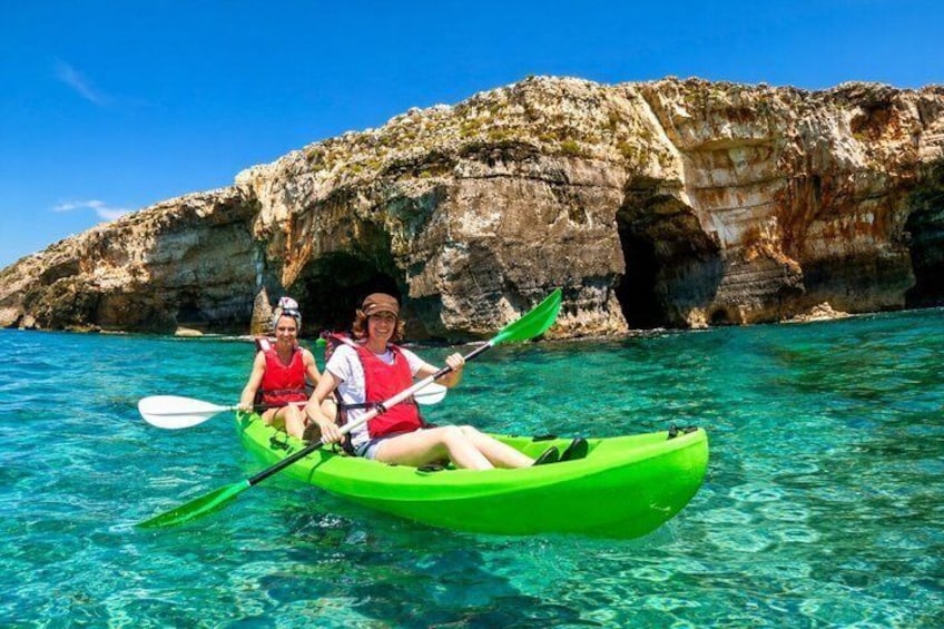 Kayak and Canoe tour in Leuca and the Ponente Caves 3