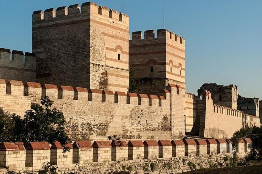 Istanbul City Walls, Chora Church and Fener-Balat Walking Tour 2