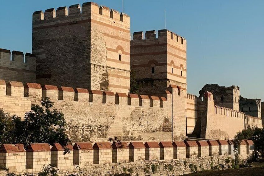 Istanbul City Walls, Chora Church and Fener-Balat Walking Tour 2