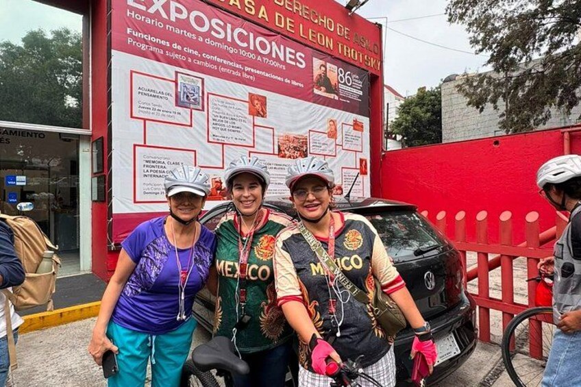 Coyoacan Cultural Bike Tour: Trotsky, Frida & Hidden Gems 2
