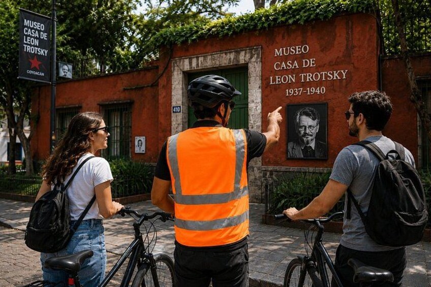 Coyoacan Cultural Bike Tour: Trotsky, Frida & Hidden Gems 1