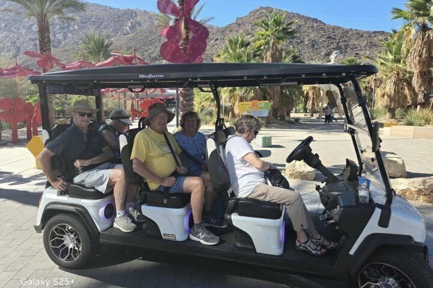Explore Palm Springs Mid Century Architecture in Style 3