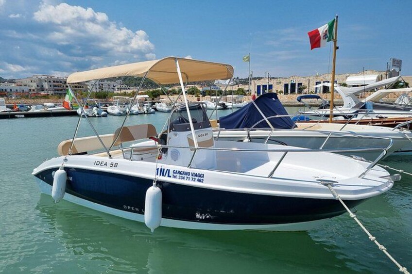 Private tour of the coast and caves up to Zagare 1