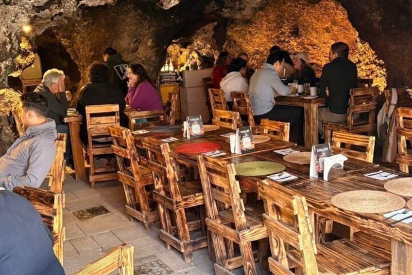 Balloon Flight + Natural Cave Breakfast + Pyramids + Pickup 5
