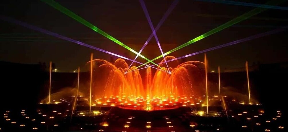 Picture 14 for Activity Akshardham Evening Cultural Walk & Water Show Experience 2