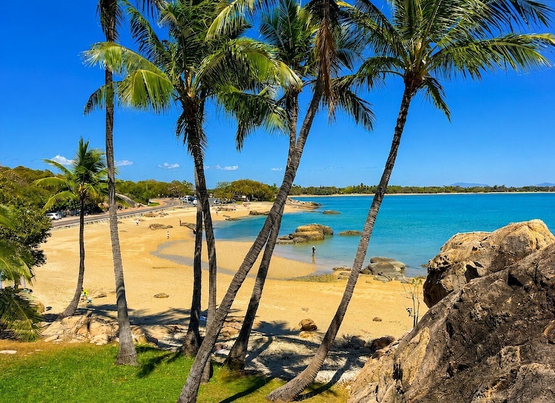 Airlie Beach: Bowen Beaches & Hidden Secrets Day Tour 1