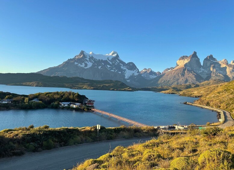 Picture 13 for Activity Punta Arenas: Torres del Paine + Devil's Saddle Full Day 2