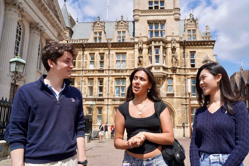 Picture 83 for Activity Cambridge Student Walking Tour or King’s College (Chi/Eng) 2