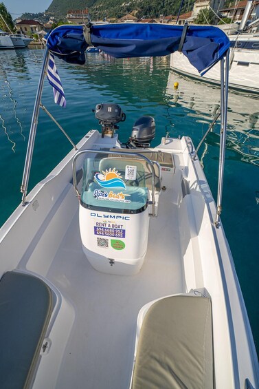 Picture 10 for Activity Lefkada: Ionian Sea Boat Rental Without a License 4