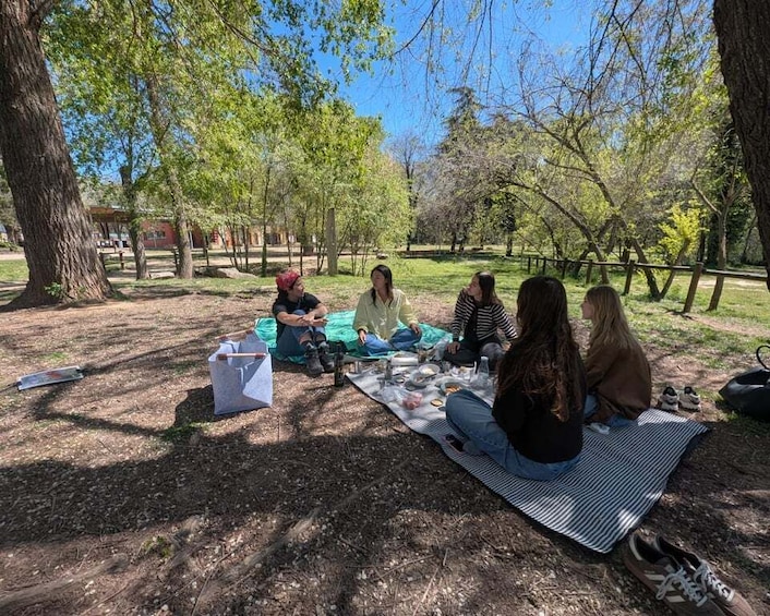 Picture 7 for Activity Cardedeu: Cyanotype Workshop with Snacks and Nature Walk 2