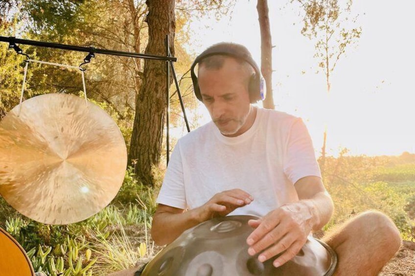 Sunrise & Sunset 432Hz Meditative Concert Handpan, Gong & Guitar 1