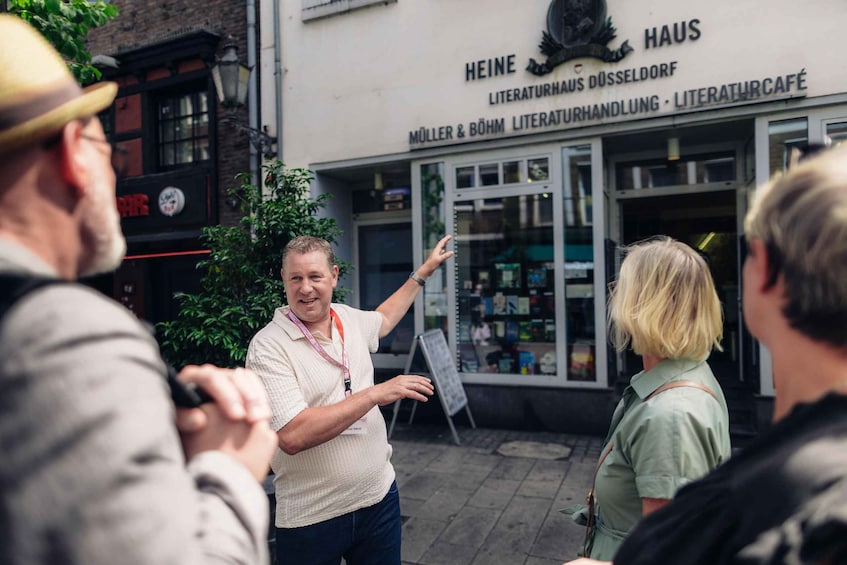 Picture 7 for Activity Düsseldorf: Altstadt Guided Tour 5