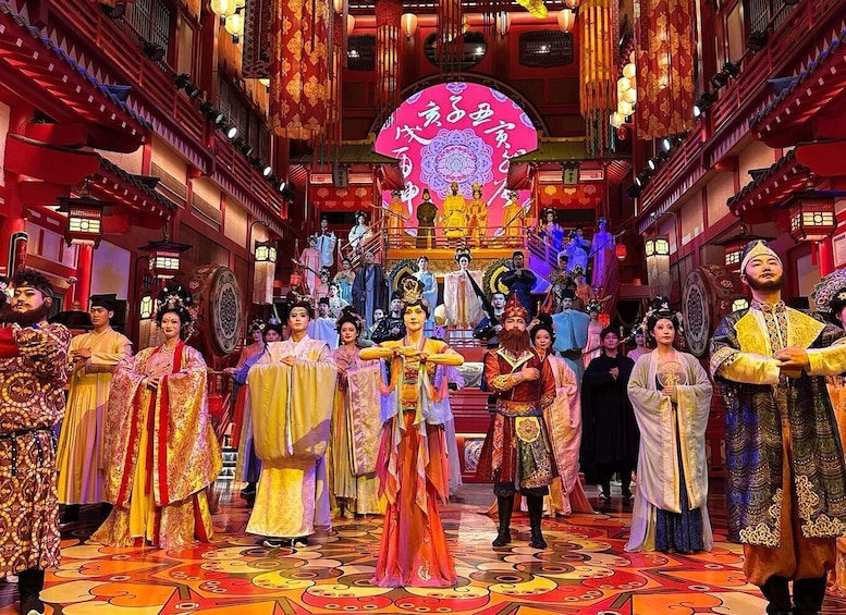 A traditional Chinese opera performance with actors in elaborate costumes. 1