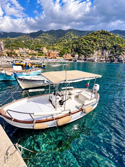 Picture 34 for Activity 5 TERRE: Exclusive and Customized Boat Tour! Local captain Max 5 guests 2