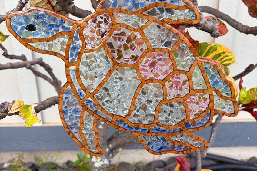 Glass & Resin Maui Suncatcher Workshop in Paia 1