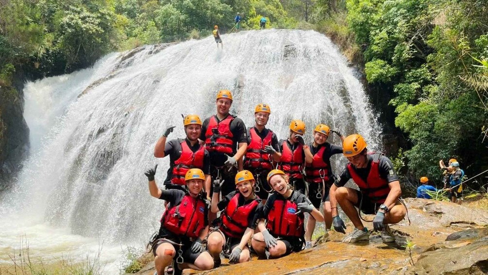 Dalat: 5-Waterfall Canyoning Private/Group Challenge 2