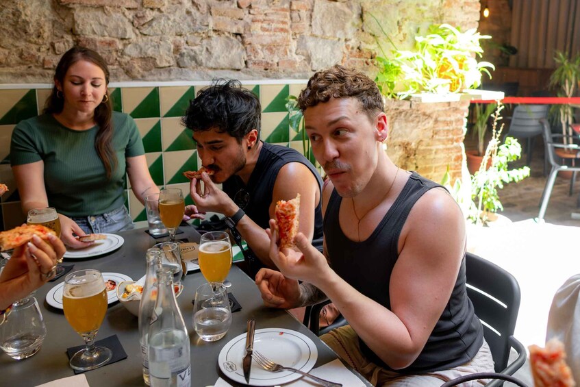 Picture 2 for Activity Barcelona Vegetarian Tapas Tour: Gothic Quarter & El Born 5