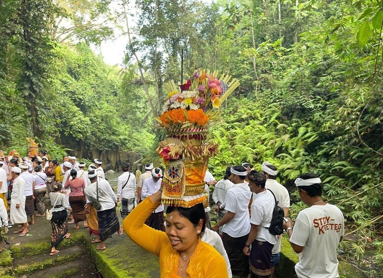 Picture 5 for Activity Bali: Balinese Culture Tour with Lunch and Activities 4