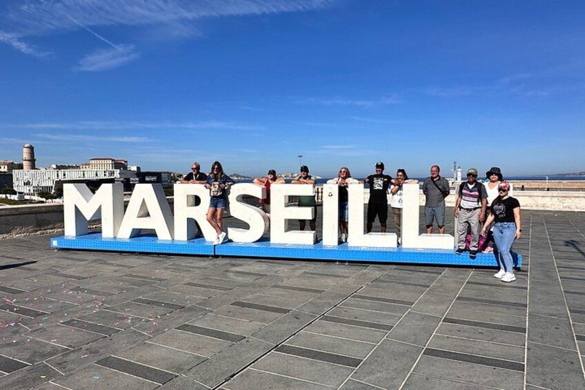 Marseille Street Food and Guided Sightseeing Walk 4