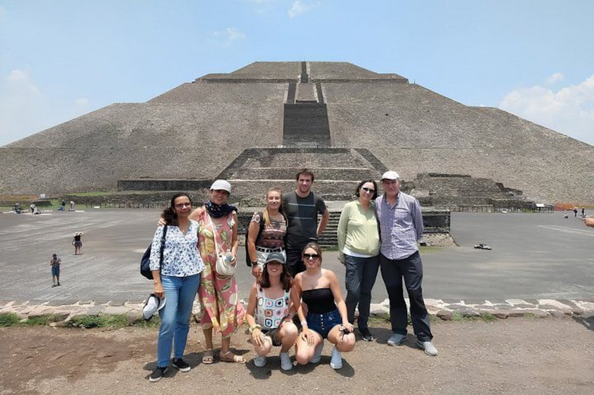 Tour of Teotihuacan with Basilica of Guadalupe and Tlatelolco 2