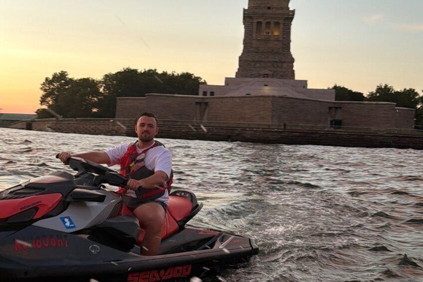 New York Guided Jet Ski Experience from Jersey City 2