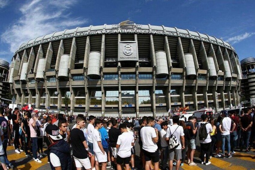 Bernabeu Stadium and Museum Access in Madrid 2