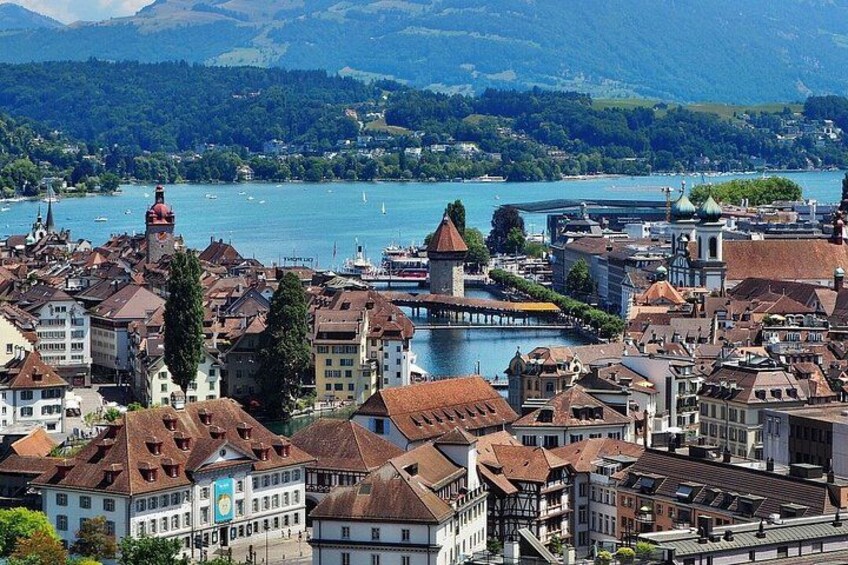 From Zürich: Private Tour Mount Titlis and Lucerne 4