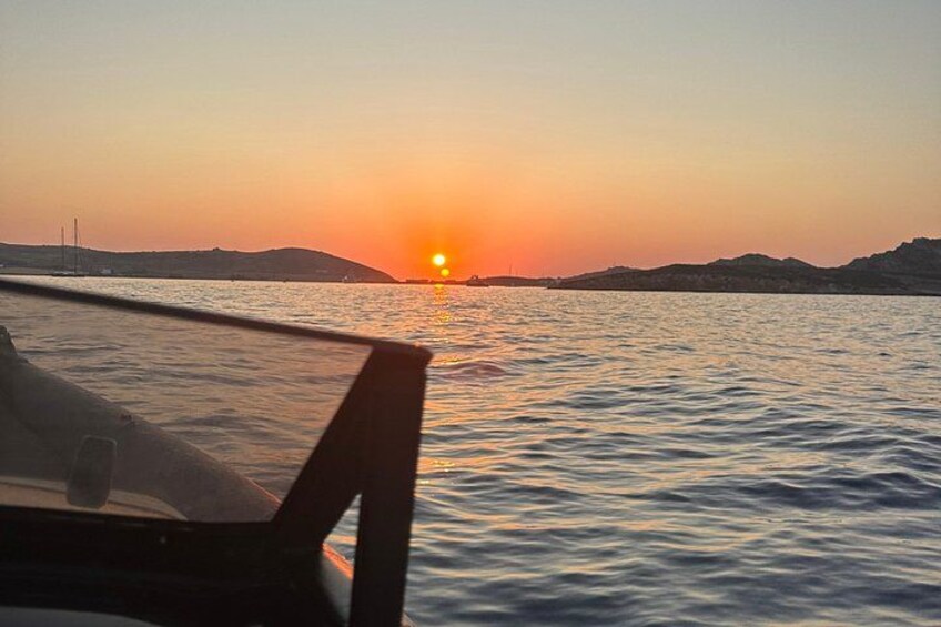 Paros Adventure: Private Luxury Yacht Tour in Antiparos w/Drinks 4