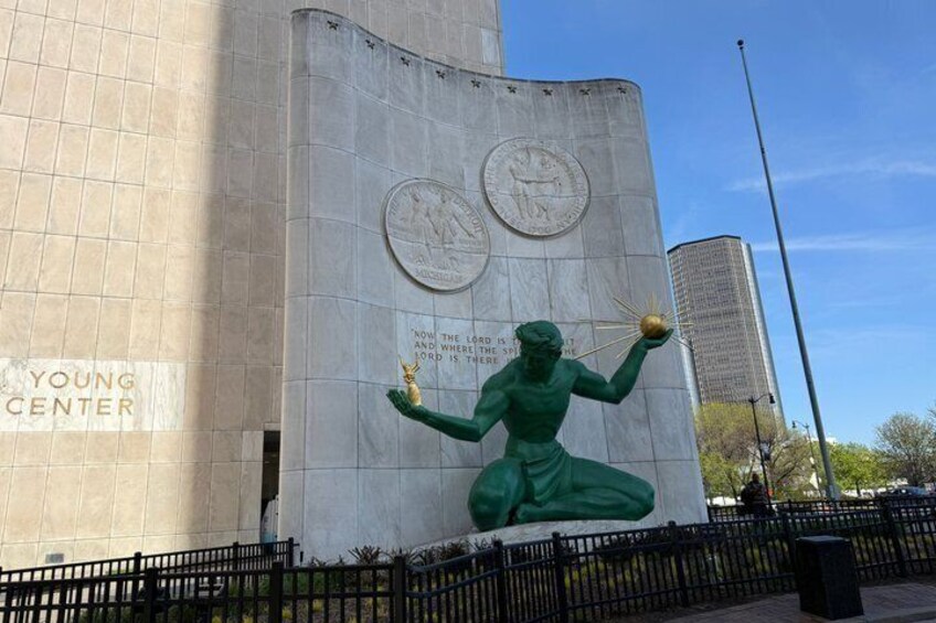 Downtown Detroit Walking Tour, Historic Landmarks and Art Deco 5