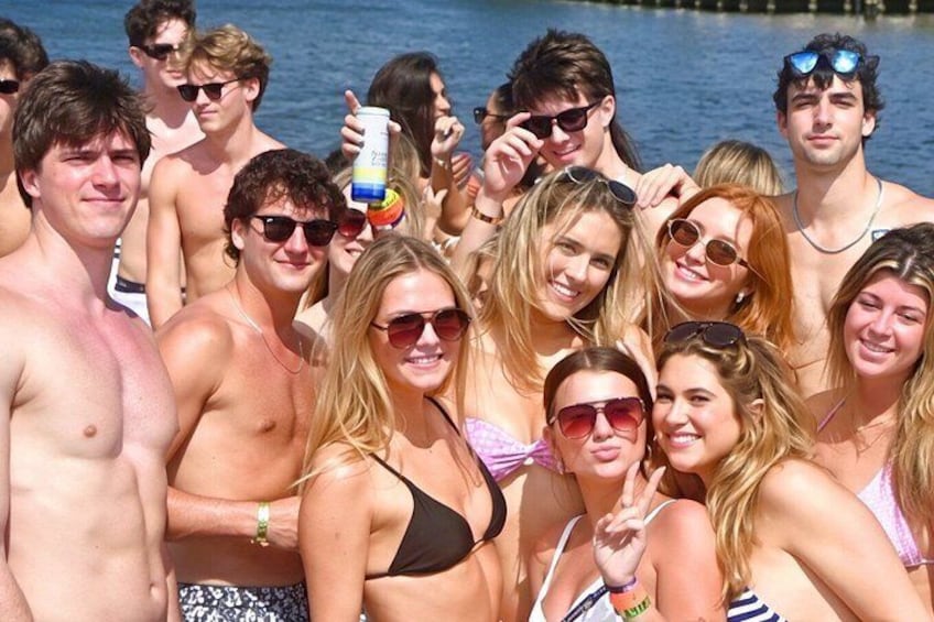 Fort Lauderdale Ocean and Intracoastal Booze Cruise 1