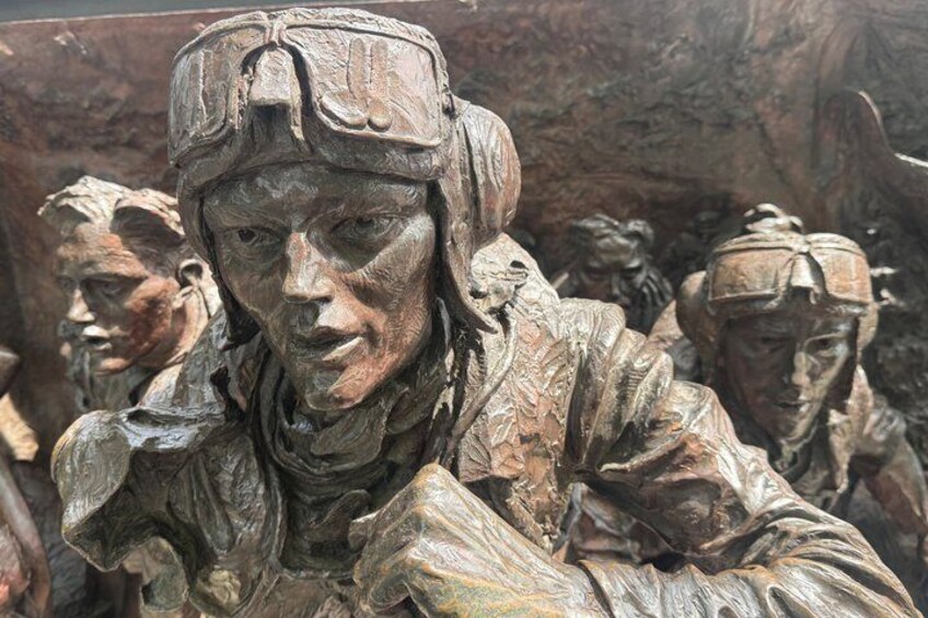London Churchill War Rooms and Chartwell House One Day Tour 4