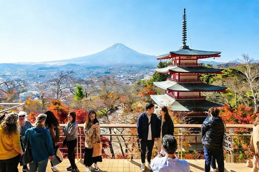 Private Chartered Day Tour to Mount Fuji 2