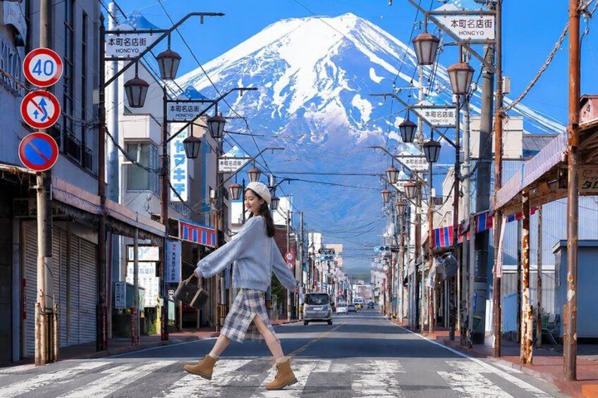 Private Chartered Day Tour to Mount Fuji 5