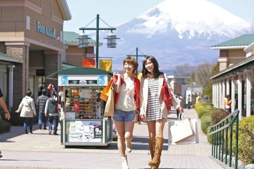 Mount Fuji Private Tour with English Driver 2