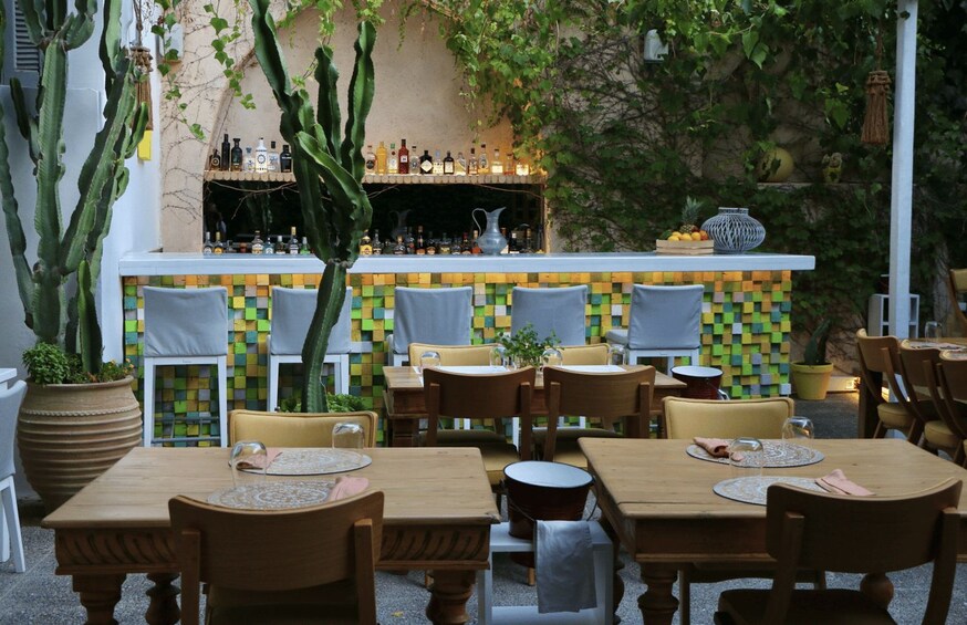 Picture 3 for Activity Syros: Wine Tasting with Local Cheeses and Bread 2