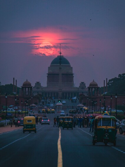 Picture 4 for Activity Delhi: Full-Day Private Guided Tour of Old & New Delhi 3
