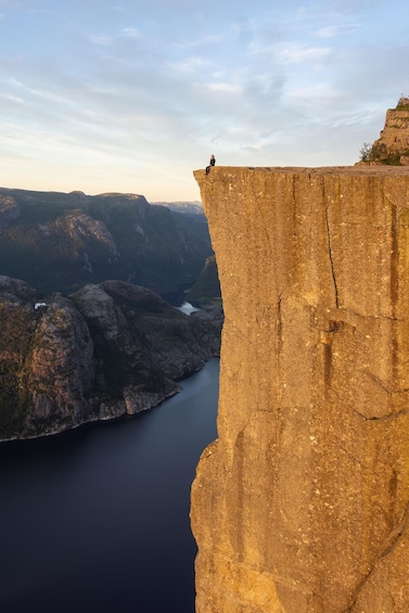Picture 5 for Activity Stavanger: Preikestolen Sunrise Hike with Buffet Breakfast 3