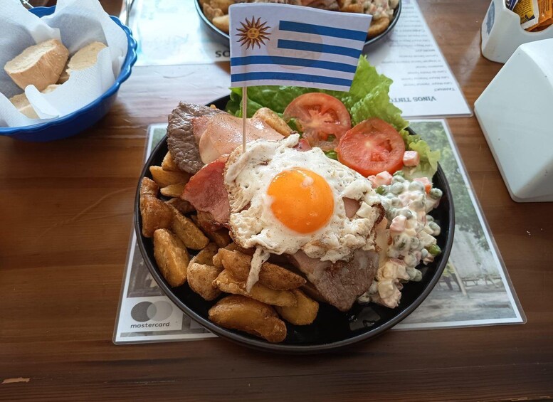 Colonia del Sacramento: Sightseeing Walking Tour and Traditional Uruguayan Chivito 1