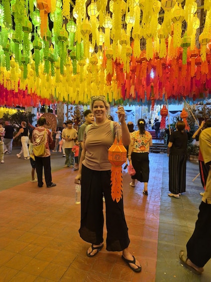 Picture 54 for Activity The Magical Hundred Thousand Lanterns of Lamphun 2