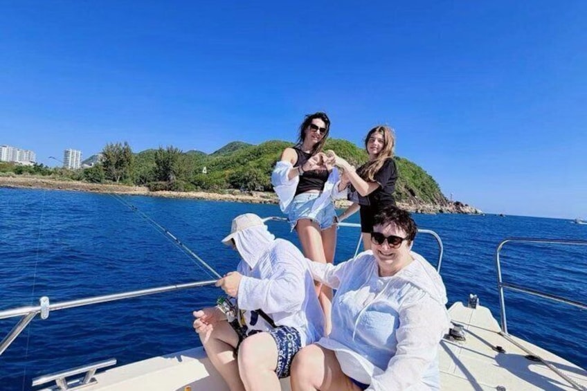 Sanya remote sea fishing 3-4 hours (10 people)one-on-one teaching 5