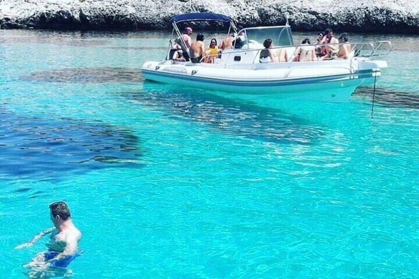 Private Tour in Tempest Inflatable Boat between Favignana and Levanzo Islands 5
