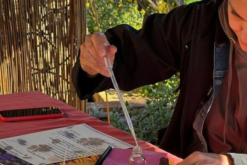 San Gimignano : Create your perfume with essential oils 5