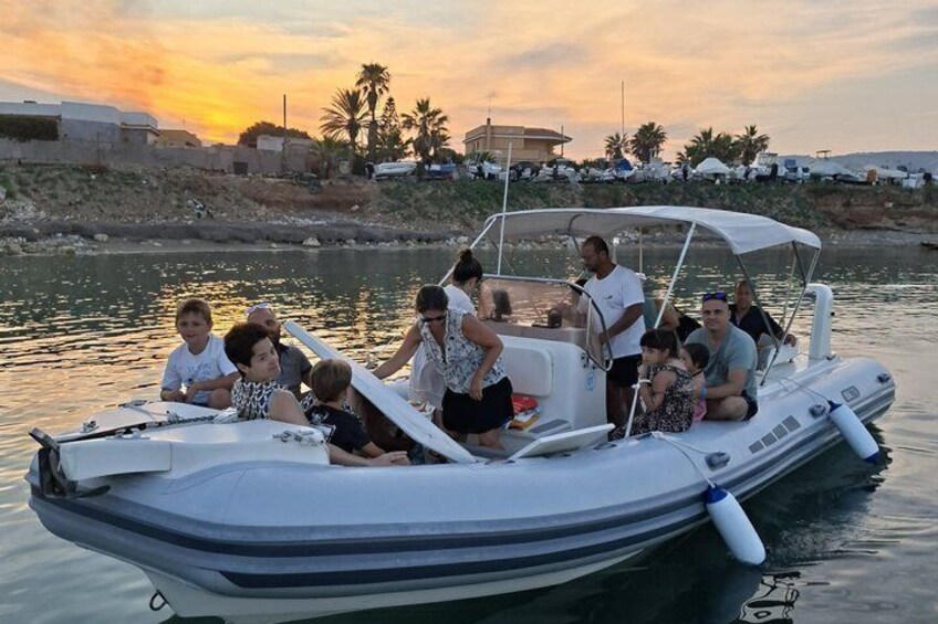 Avola 4.30h Rib Boat Tour with Snorkeling Aperitif 4